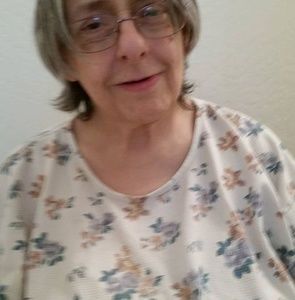 Meet your Posher, Pauline